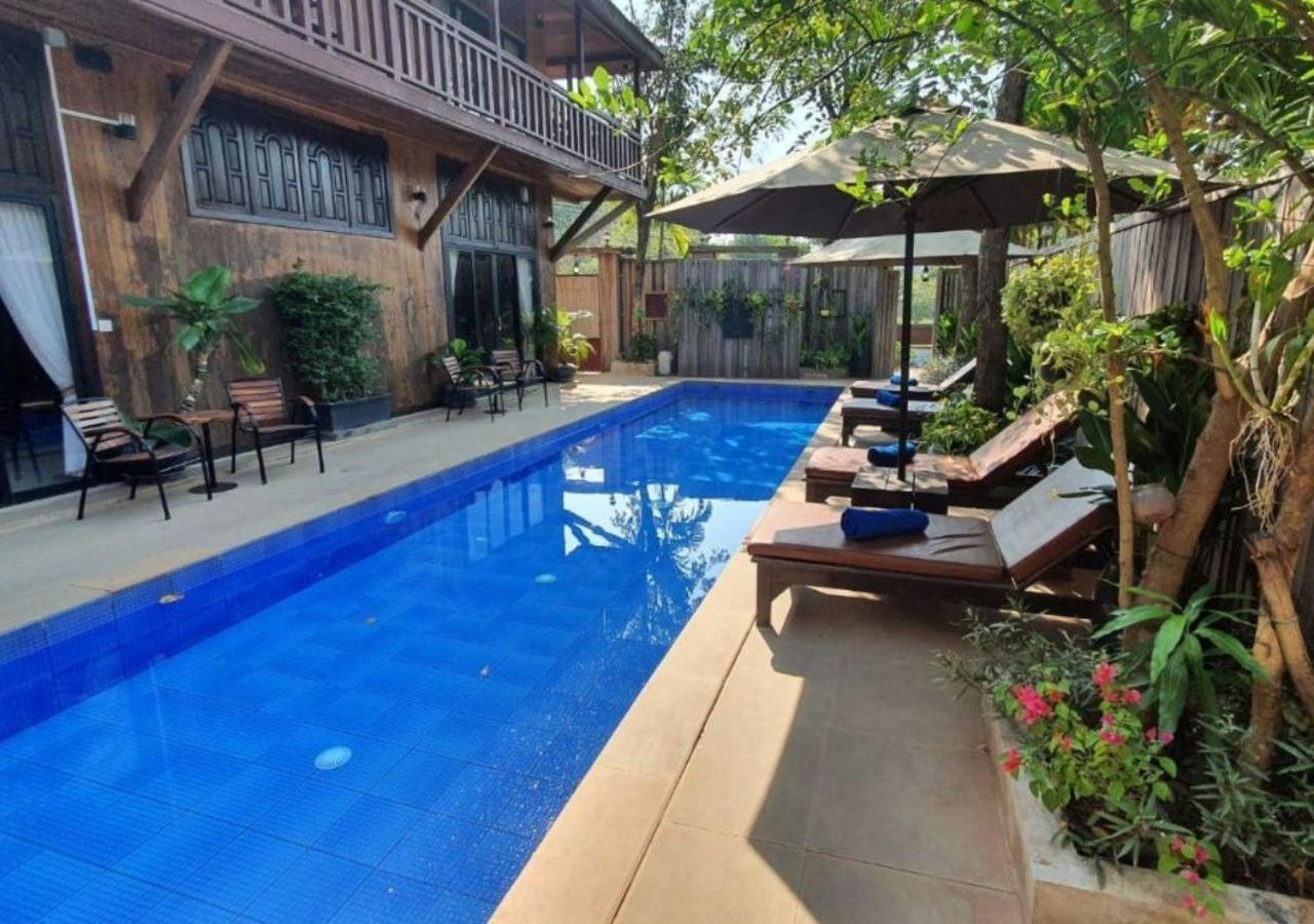 Three Little Birds Hotell Siem Reap Exteriör bild
