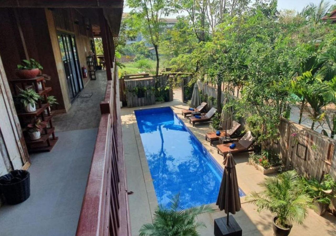 Three Little Birds Hotell Siem Reap Exteriör bild