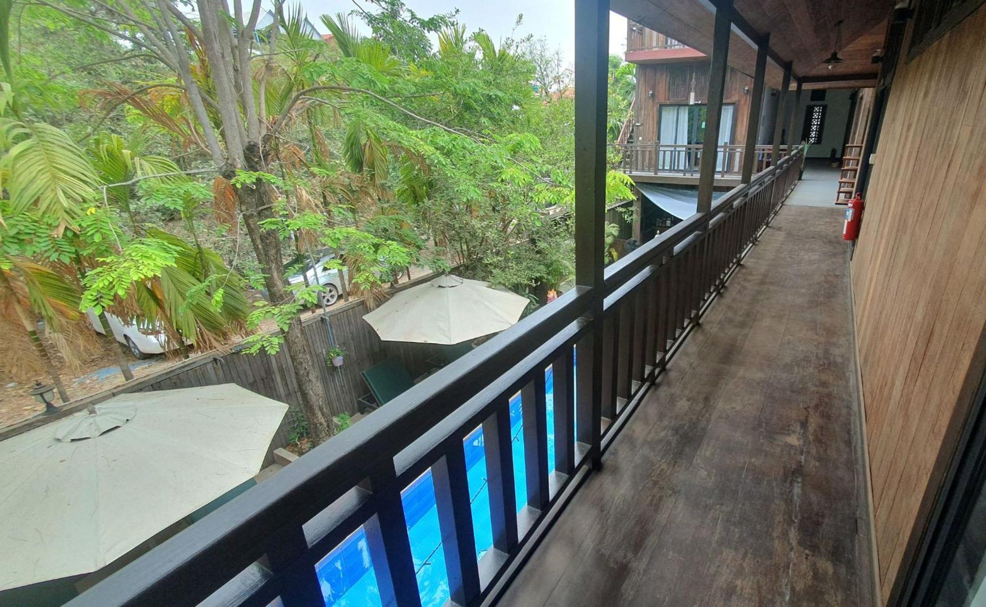 Three Little Birds Hotell Siem Reap Exteriör bild
